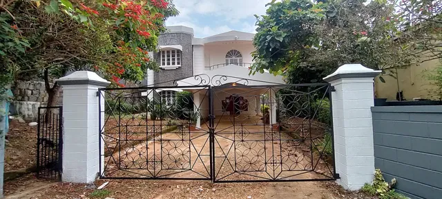 Myspace Holiday Inn - Ooty