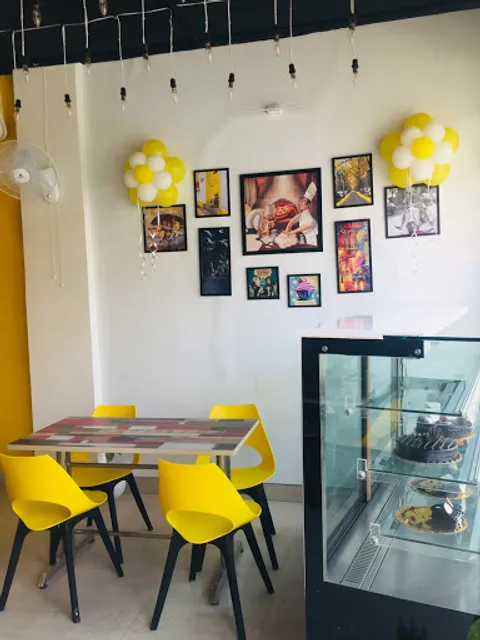 Milano pizza by doodles cake