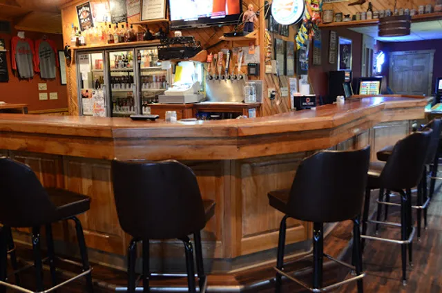 The Outpost Bar & Grill of Eden