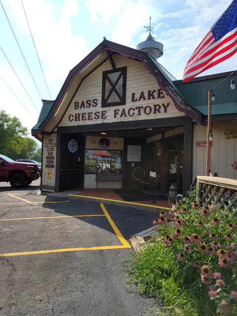 Bass Lake Cheese Factory