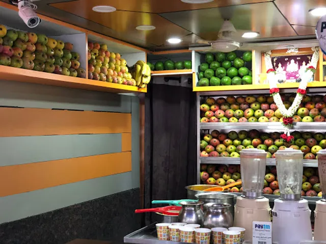 Sree Ganesha Fruit Juice Centre(R)