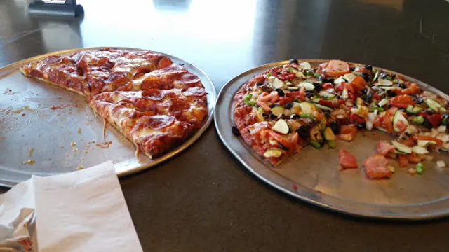 Toppers Pizza