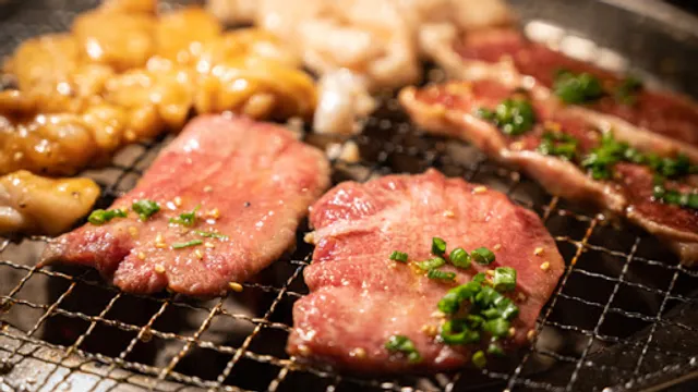 炭火焼肉ホルモンチョップ 小樽店