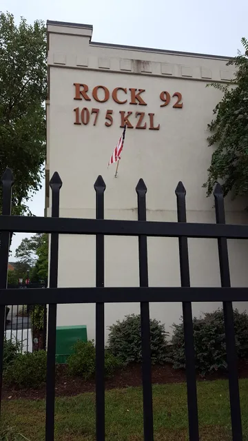 107.5 KZL