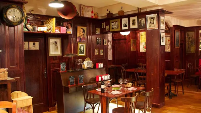 Restaurant " Bistrot KANTTU Ostatua "