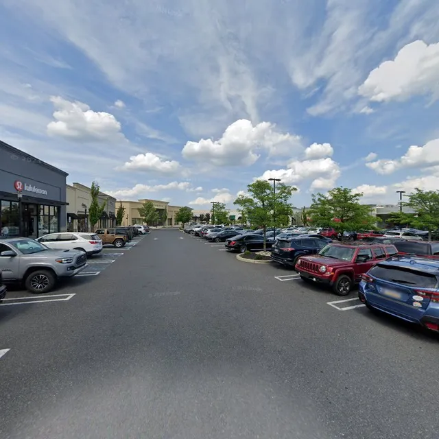 Lehigh Valley Mall Lifestyle Center