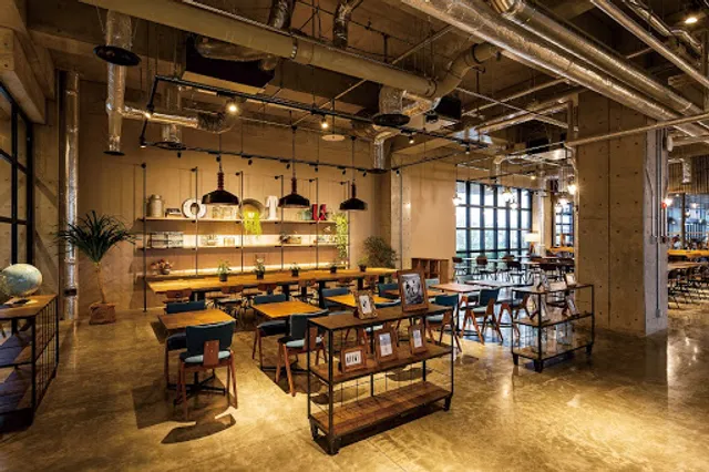 The WAREHOUSE Business Lounge & Cafe