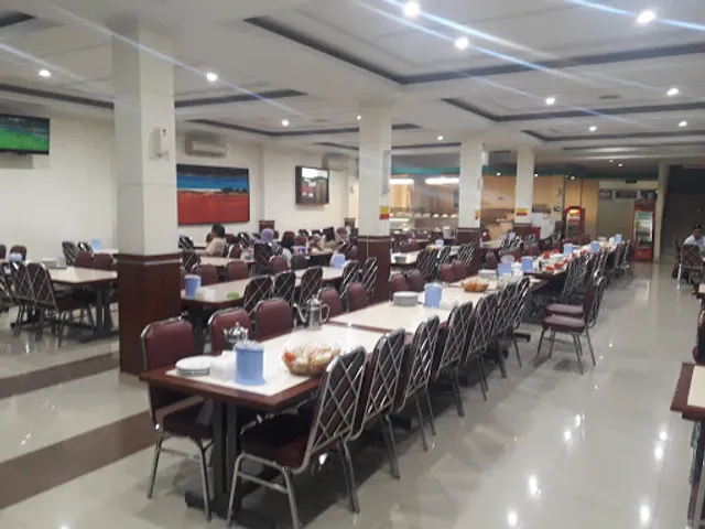 Restoran Simpang Raya Bandung