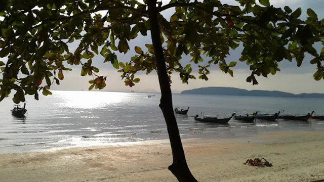 Restoran Halal Fhaishah Krabi