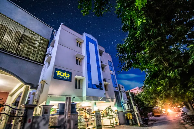 FabHotel Aditya Yatri Nivas - Hotel in Ramanuja Circle, Tirupati