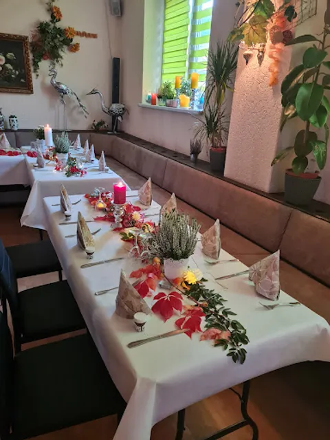 Salt & Pepper The City Diner