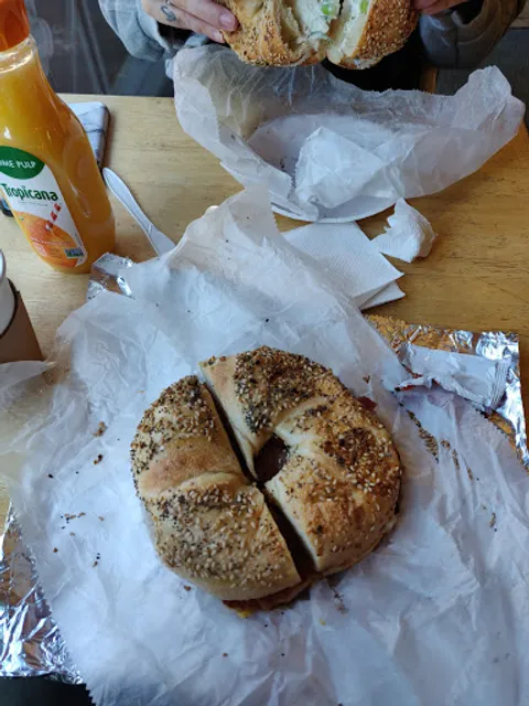 Lots O Bagels