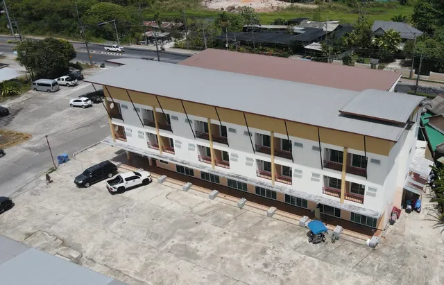 Kathu Place Apartment