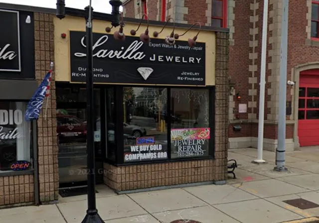 Lavilla Jeweler