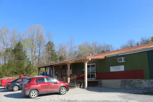 Sunny Valley Salvage Groceries