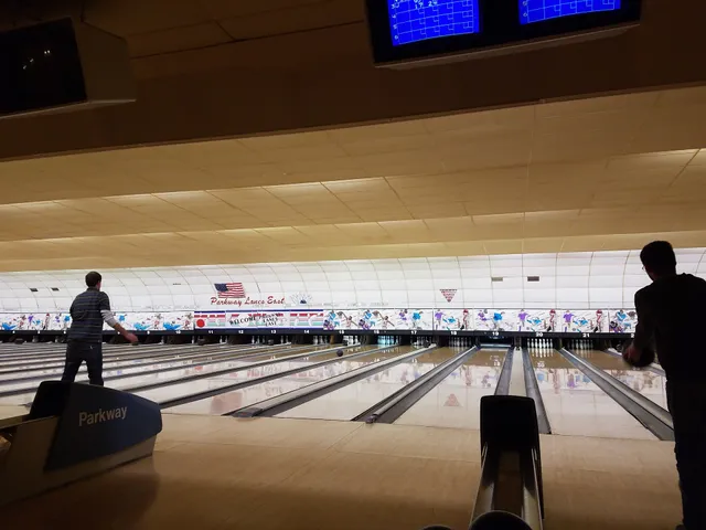 Parkway Lanes