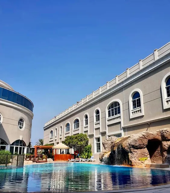 Sharjah Premiere Hotel & Resort