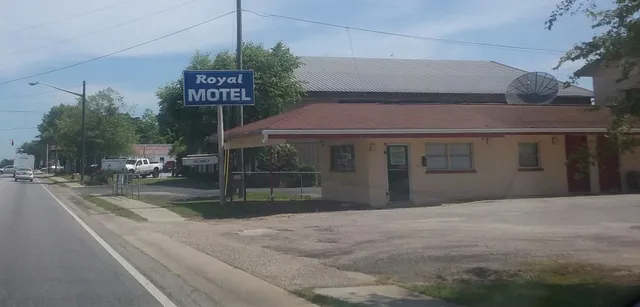 Royal Motel