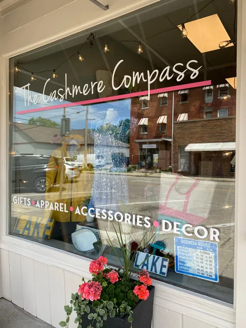 The Cashmere Compass