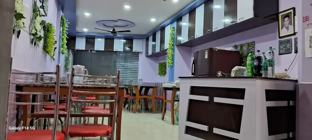 Joycestick Hotel & Restaurant