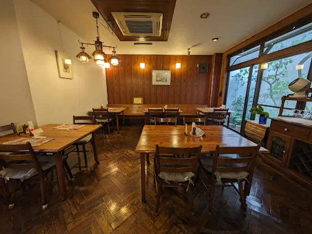 欧風家庭料理 ミルポア