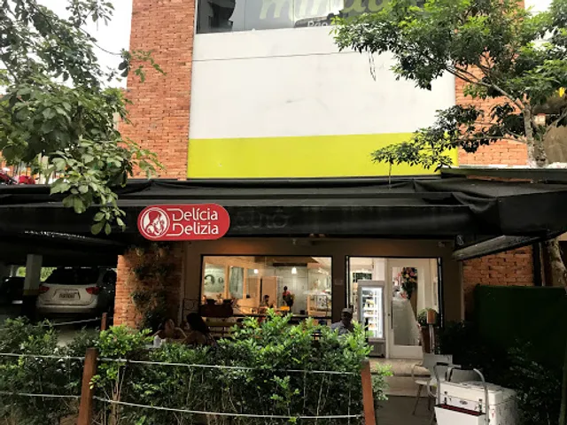 Delicia Delizia Gelateria e Caffe