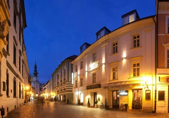 SKARITZ Hotel & Residence