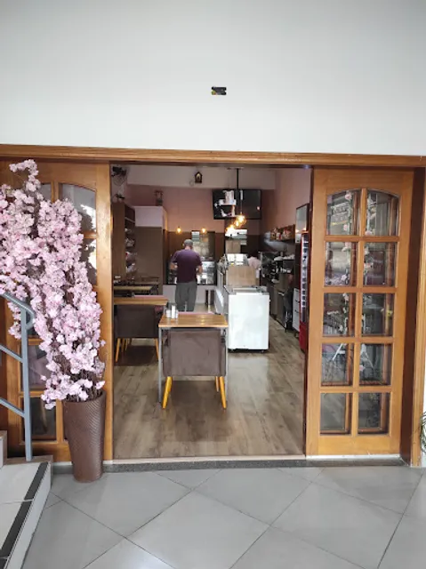 Artesanal Bolos, Doces e Café