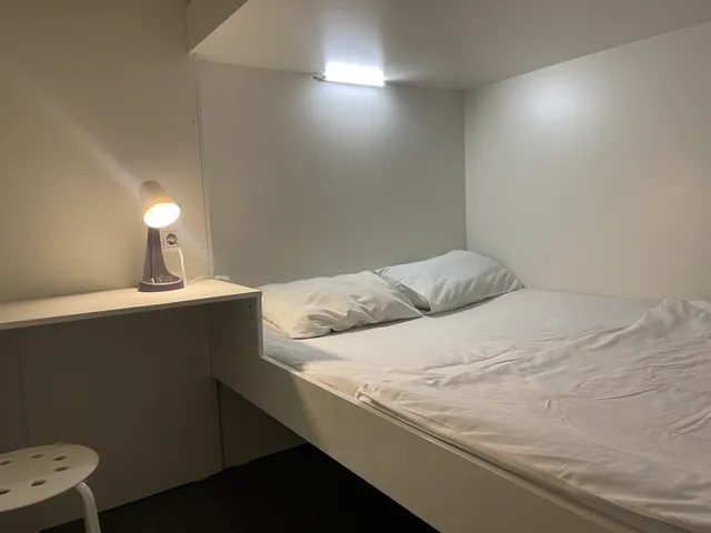 Капсульный хостел Reshka