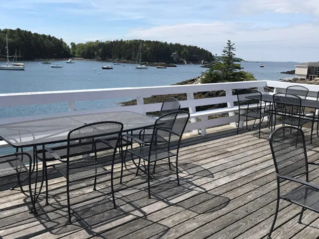 Coveside Restaurant & Marina