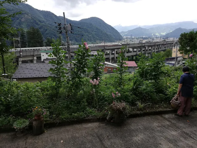 Yama-no-yu Hot Spring