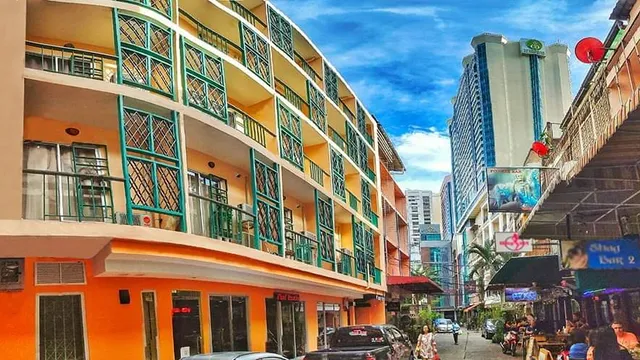 Vinary Hotel Sukhumvit