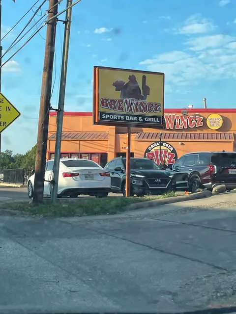 BreWingZ Restaurant and Bar