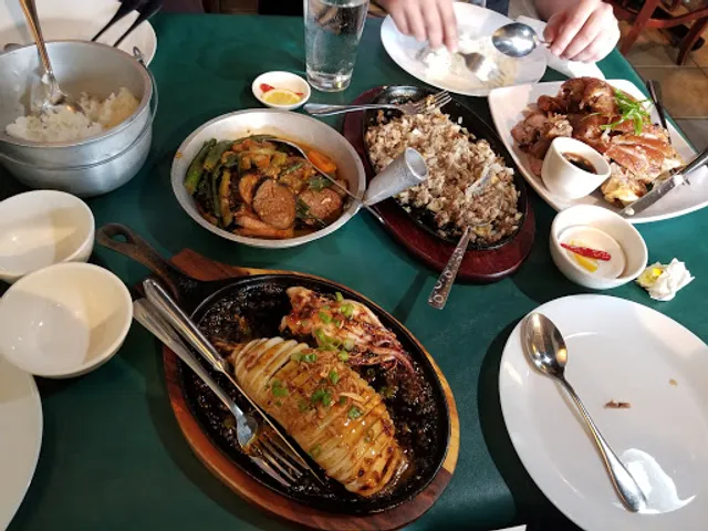 Tambayan at Kainang Filipino Restaurant Calgary