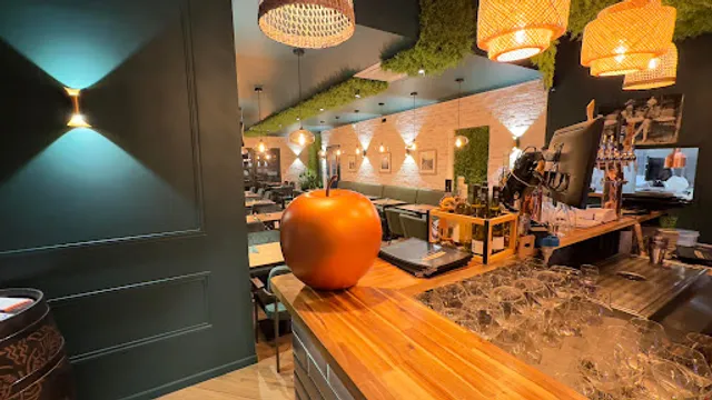 LA PETITE TERRASSE restaurant-brasserie