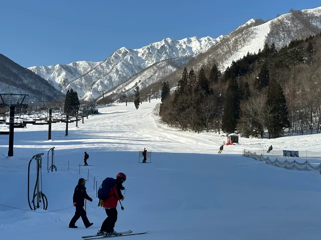 Hakuba Snow Sports School