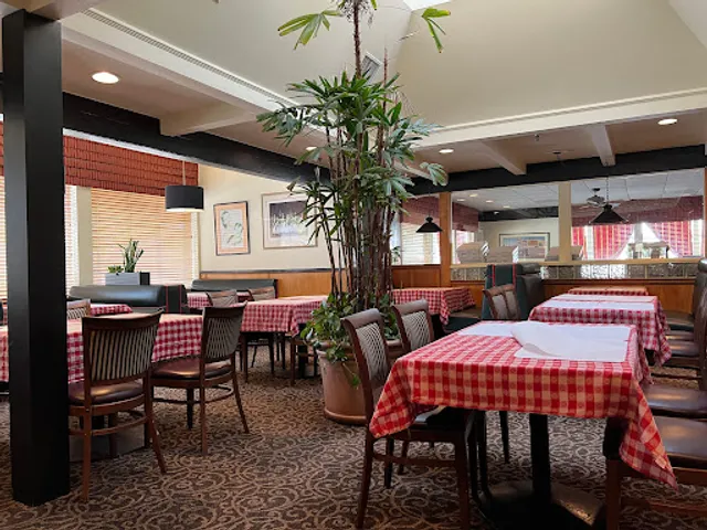 Frankie, Johnnie & Luigi Too!