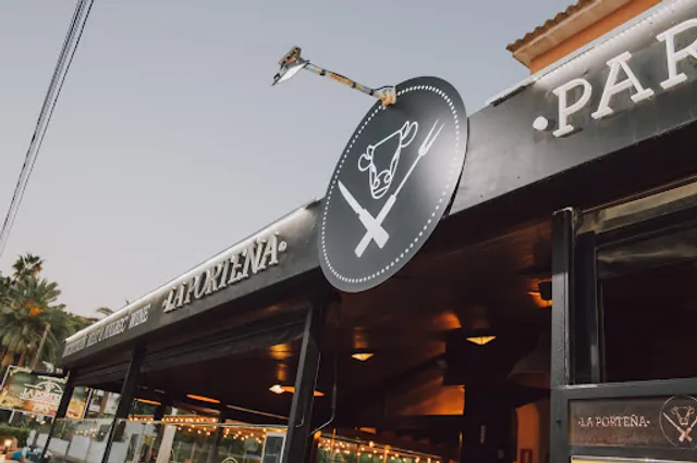 LA PORTEÑA , Parrilla Argentina