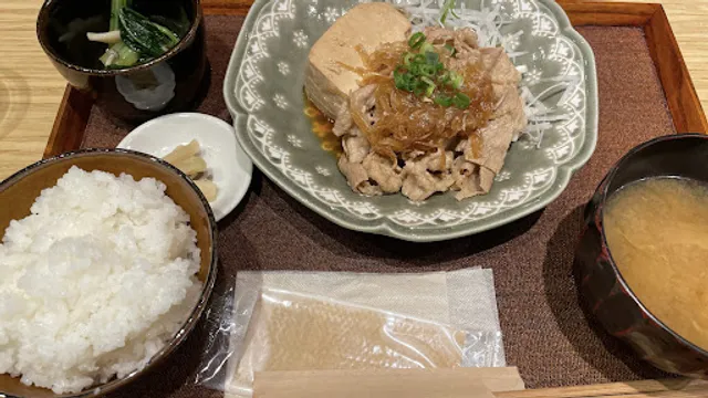 お食事処 asatte 青山一丁目店