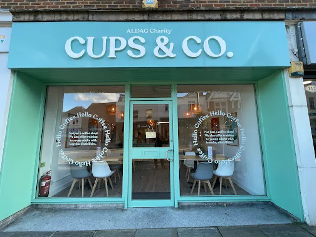Cups & Co