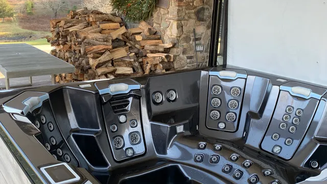 Best Hot Tubs Repairs and Service