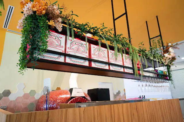 Daniele's Pizza @ Plaza 8