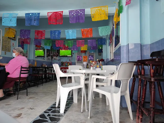 MARISCOS ''EL TIBURON 2000''