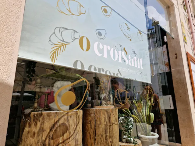 Kroisant - Brunch Restaurant