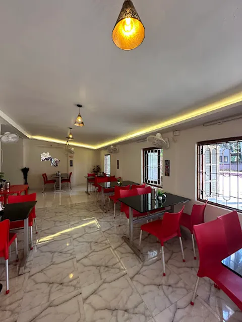 Sai family restaurant and bar