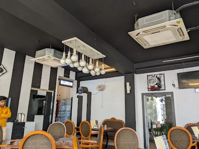 Patna Patiala Express