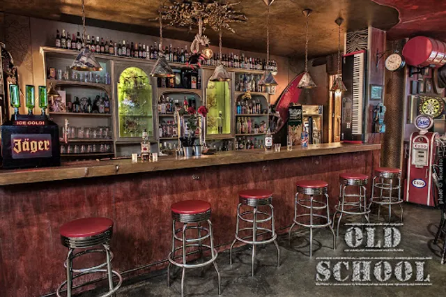 Old School - A Coruña