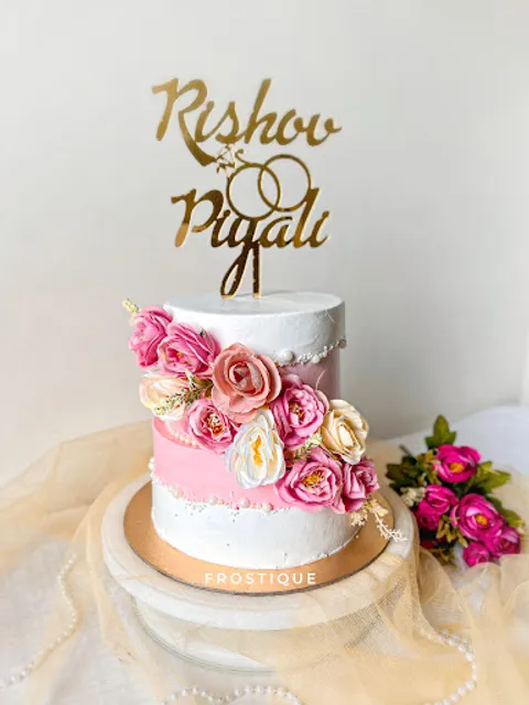 Frostique | Kolkata Bakery | Cakes & Hampers Delivery in Kolkata