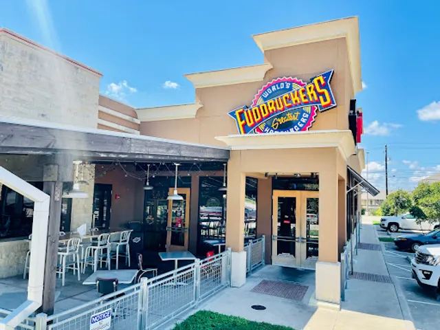 Fuddruckers