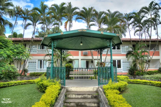 Hotel Fazenda Rochedo